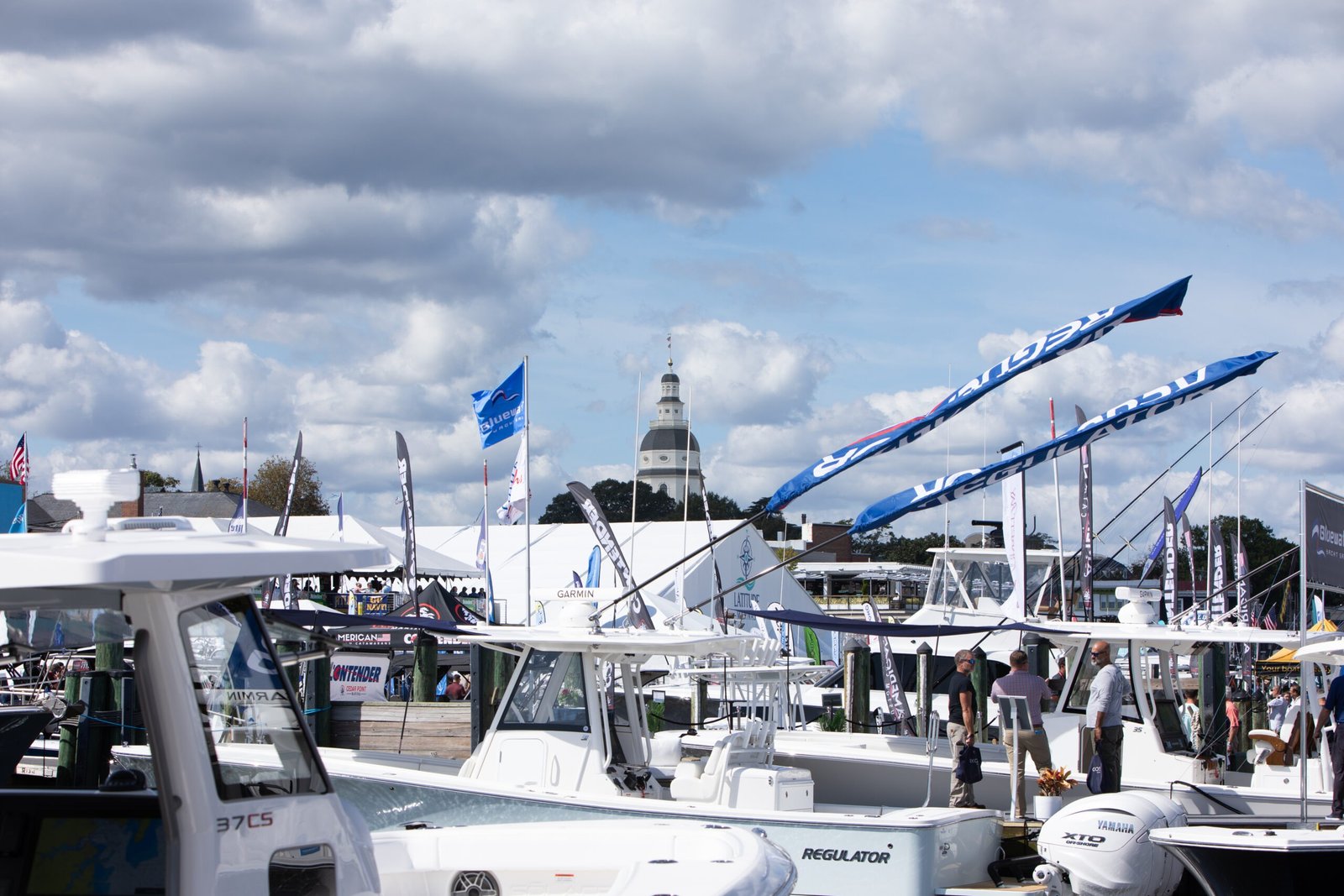 Annapolis Powerboat Show — boats and attendees on the docks. Photo courtesy Annapolis Boat Shows.